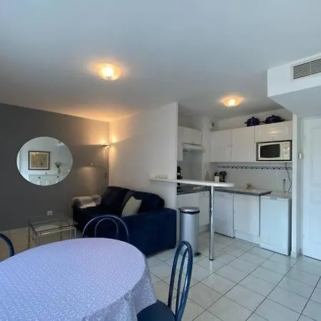 Apartment C057-appart Fonctionnel - 4 Pers - Suquet-clemenceau Cannes